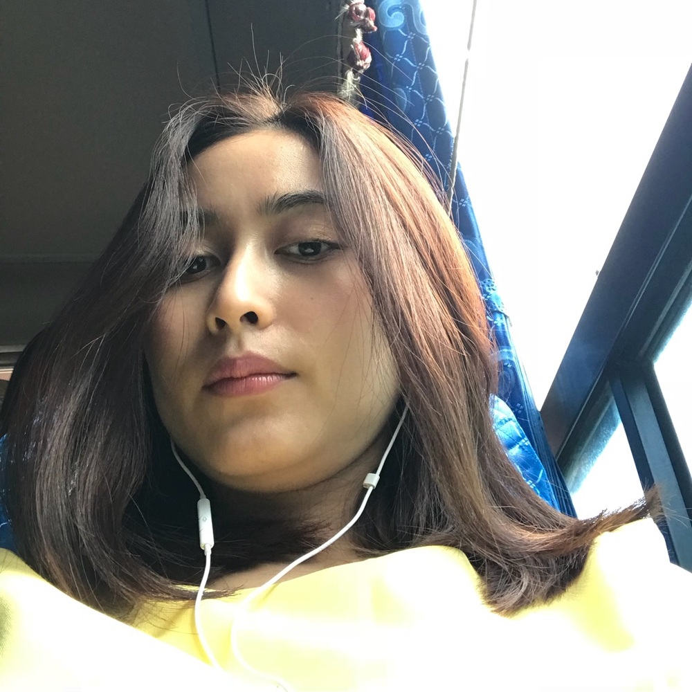 Meet your Posher, Nhung